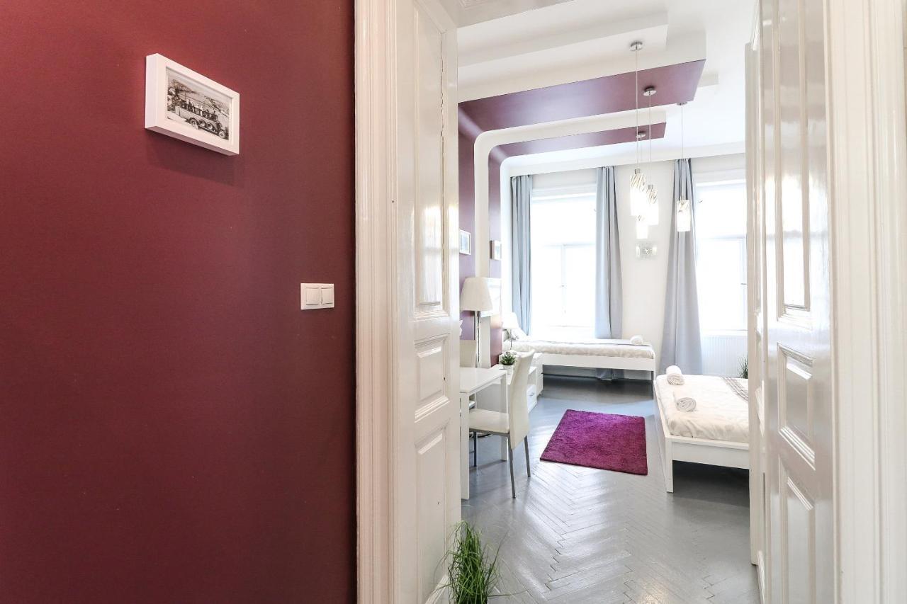 Real Apartments Hegedu Budapest Exterior photo